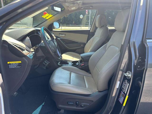 Photo of 2018 GREY Hyundai Santa Fe Sport