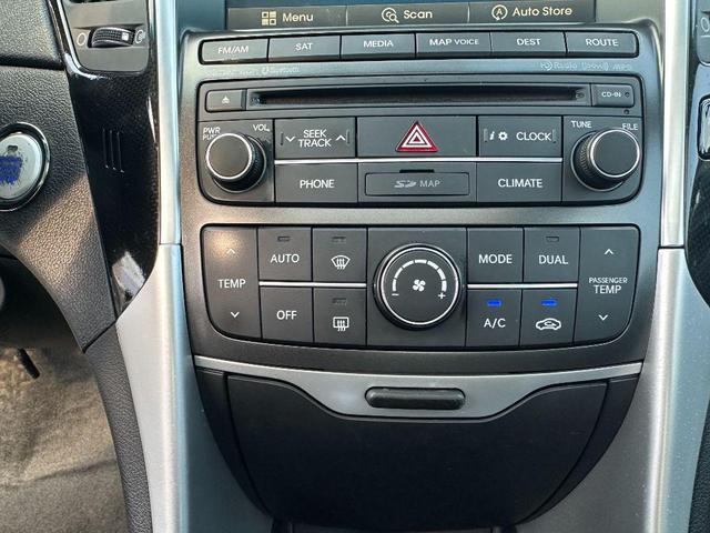 Photo of 2014 Phantom Black Metallic Hyundai SONATA