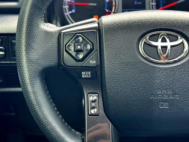 Photo of 2019 Blizzard Pearl Toyota 4Runner
