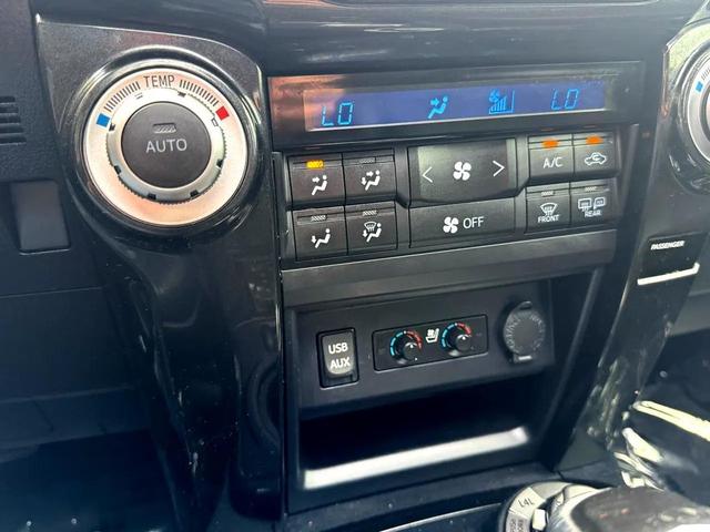 Photo of 2019 Blizzard Pearl Toyota 4Runner