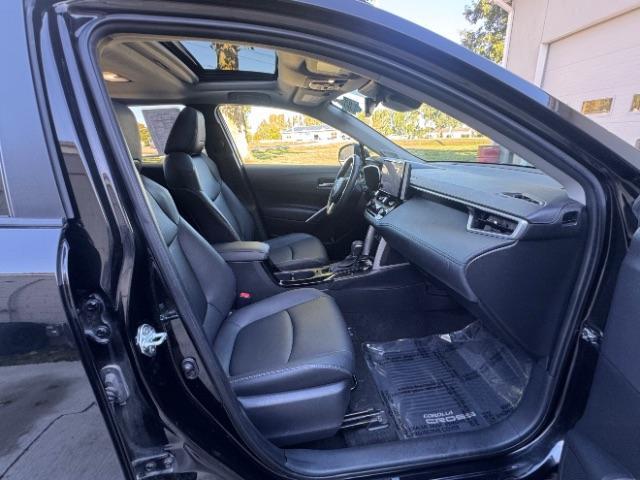 Photo of 2023 Jet Black Toyota Corolla Cross