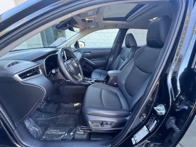 Photo of 2023 Jet Black Toyota Corolla Cross