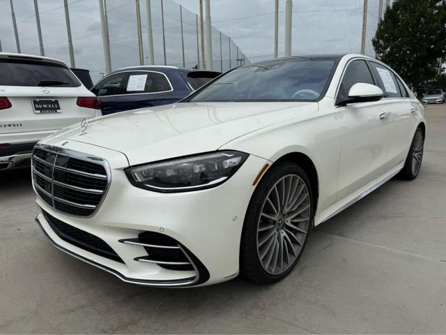 Photo of 2022 Diamond White Mercedes-Benz S-Class