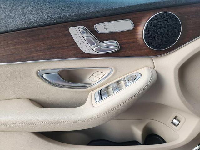 Photo of 2021 Mojave Silver Metallic Mercedes-Benz C-Class