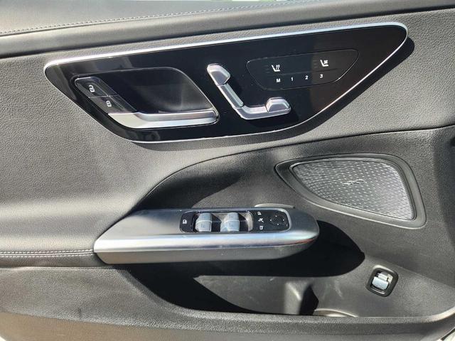 Photo of 2025 Polar White Mercedes-Benz C-Class