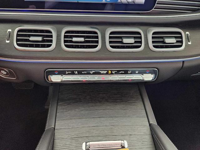 Photo of 2025 Gray Metallic Mercedes-Benz GLE 450e
