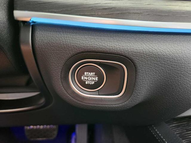 Photo of 2025 Gray Metallic Mercedes-Benz GLE 450e