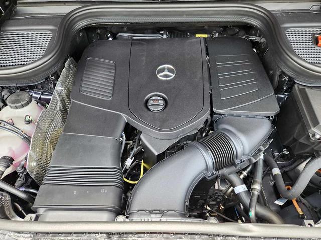 Photo of 2025 Gray Metallic Mercedes-Benz GLE 450e