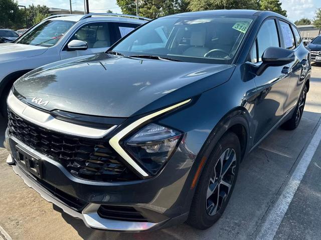 Photo of 2023 Gravity Gray Kia Sportage