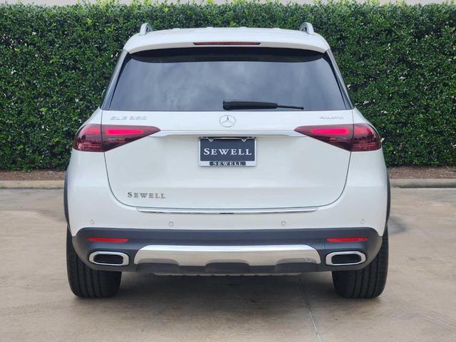 Photo of 2025 Polar White Mercedes-Benz GLE 350