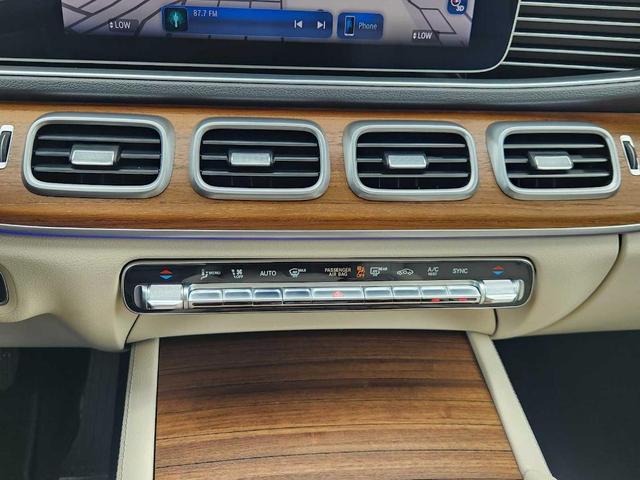 Photo of 2025 Polar White Mercedes-Benz GLE 350