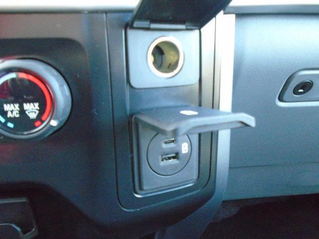 Photo of 2023 Iconic Silver Metallic Ford F-150