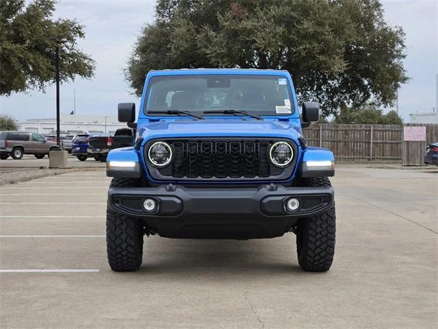 Photo of 2025 Hydro Blue Pearlcoat Jeep Gladiator
