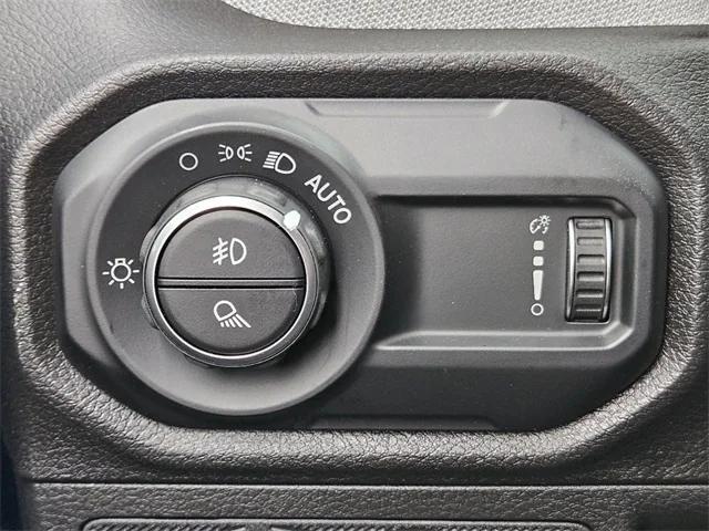 Photo of 2025 Hydro Blue Pearlcoat Jeep Gladiator