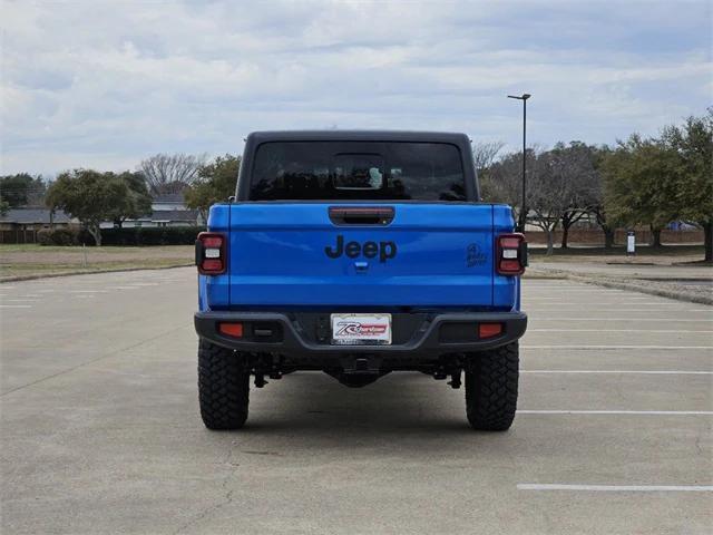 Photo of 2025 Hydro Blue Pearlcoat Jeep Gladiator