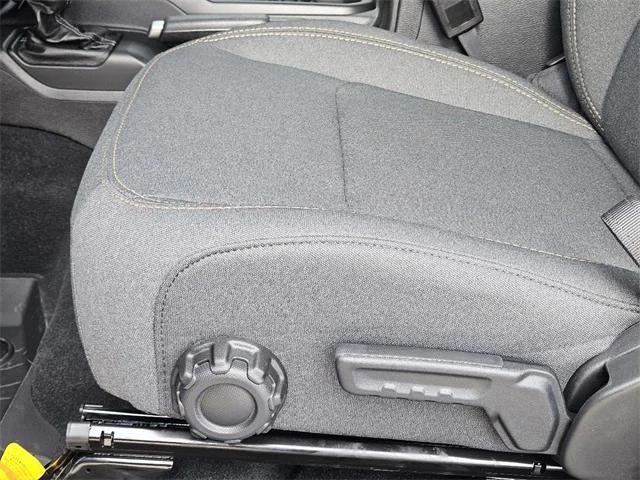 Photo of 2025 Hydro Blue Pearlcoat Jeep Gladiator