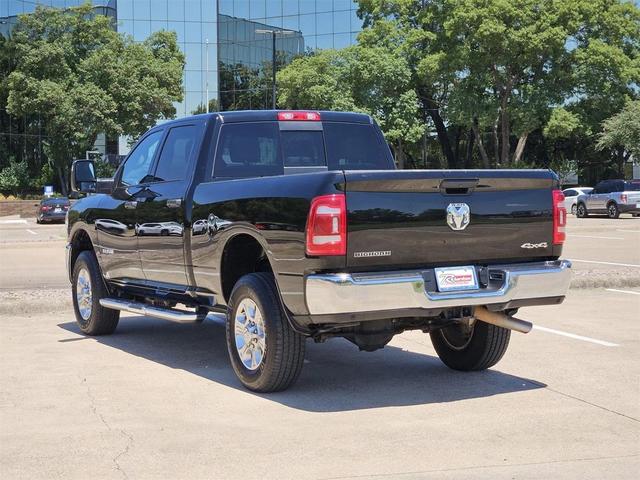 Photo of 2024 Diamond Black Crystal Pearlcoat RAM 2500