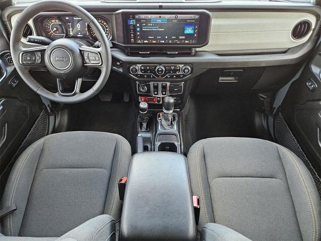 Photo of 2024 Anvil Clear Coat Jeep Wrangler