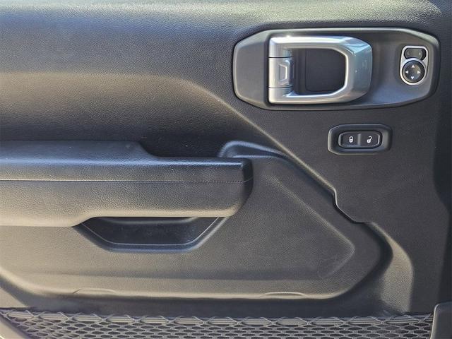 Photo of 2024 Anvil Clear Coat Jeep Wrangler