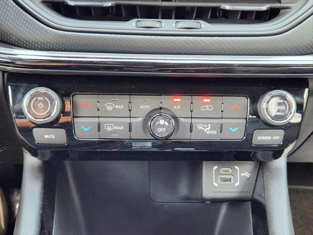 Photo of 2025 Hydro Blue Pearlcoat Jeep Compass