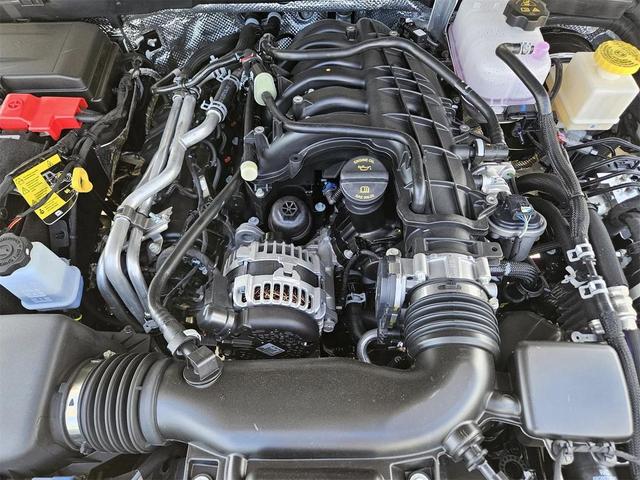 Photo of 2025 Bright White Jeep Gladiator