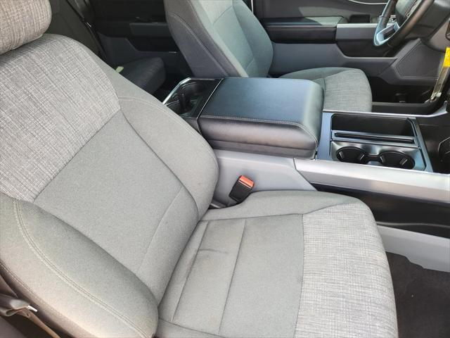Photo of 2023 Oxford White Ford F-150