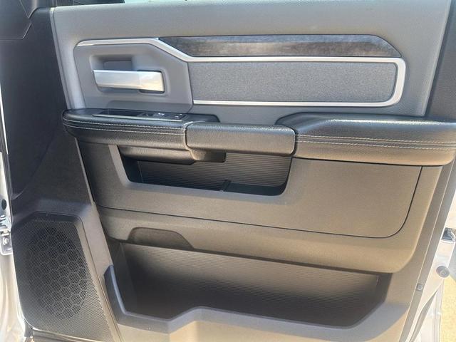 Photo of 2022 Bright White RAM 3500