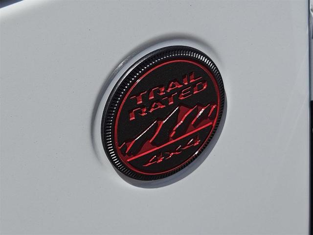 Photo of 2025 Bright White Jeep Gladiator