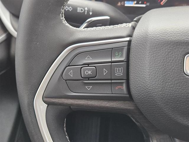 Photo of 2025 Bright White Jeep Grand Cherokee L