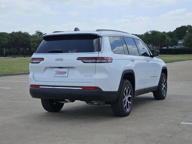 Photo of 2025 Bright White Jeep Grand Cherokee L