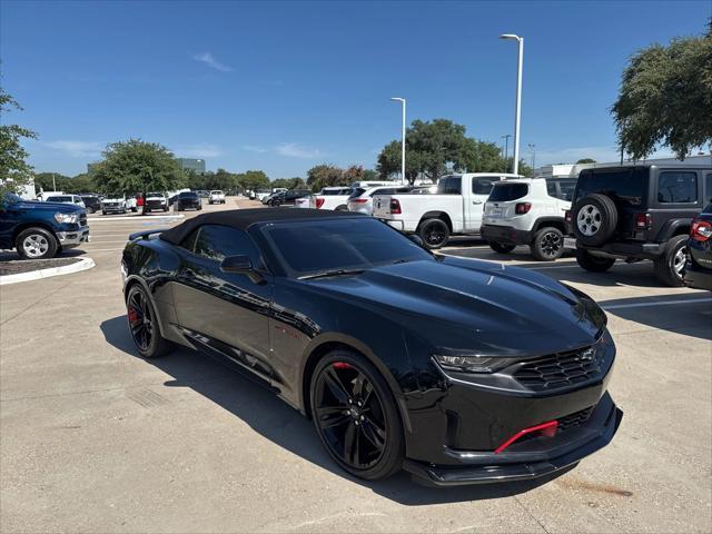 Photo of 2022 Black Chevrolet Camaro