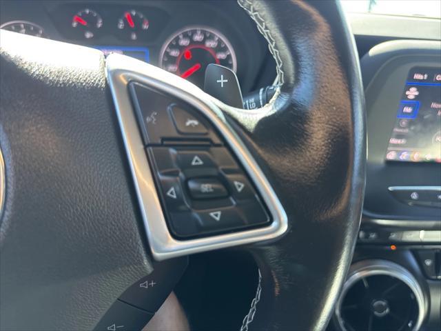 Photo of 2022 Black Chevrolet Camaro