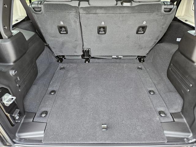 Photo of 2025 Black Clearcoat Jeep Wrangler