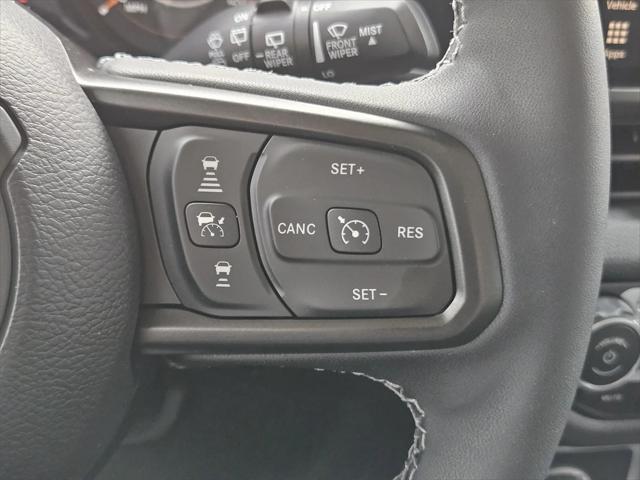 Photo of 2025 Black Clearcoat Jeep Wrangler