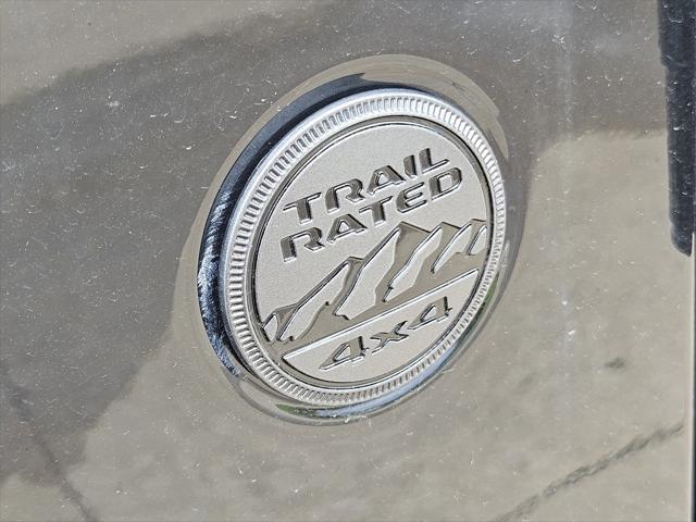 Photo of 2025 Black Clearcoat Jeep Gladiator