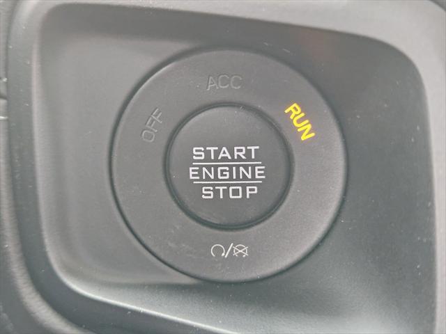 Photo of 2025 Black Clearcoat Jeep Gladiator