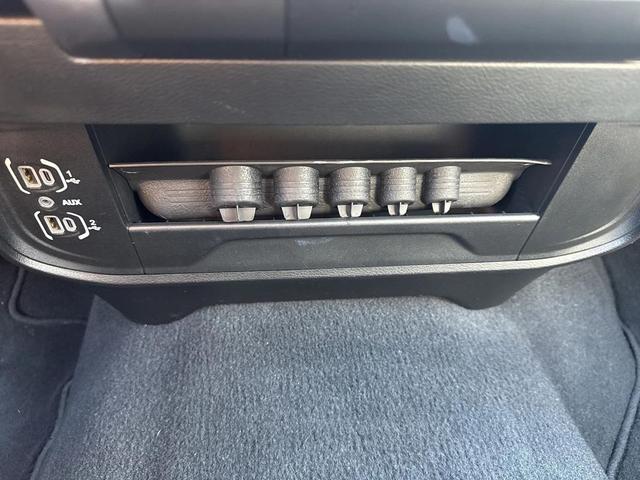 Photo of 2024 Bright White RAM 2500