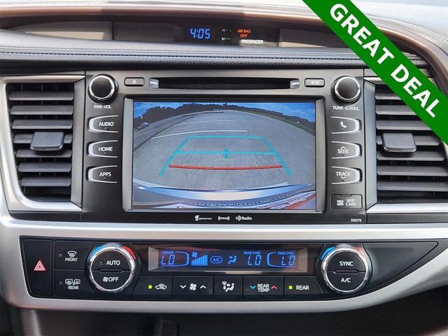 Photo of 2018 Celestial Silver Toyota Highlander