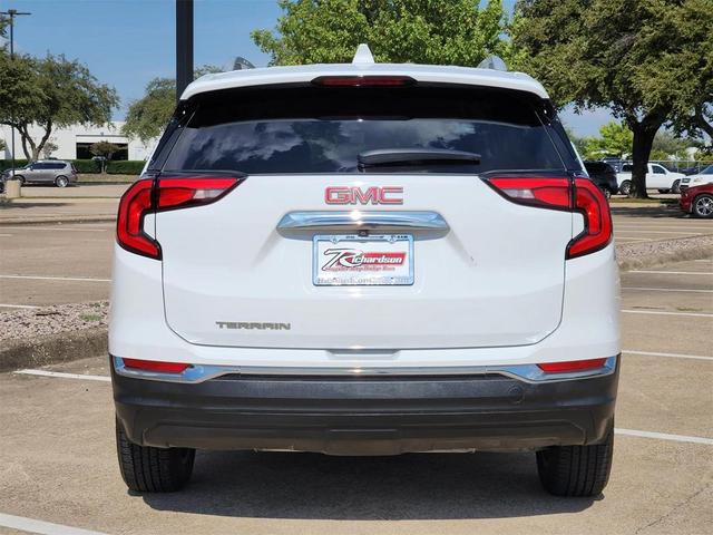 Photo of 2019 Summit White GMC Terrain