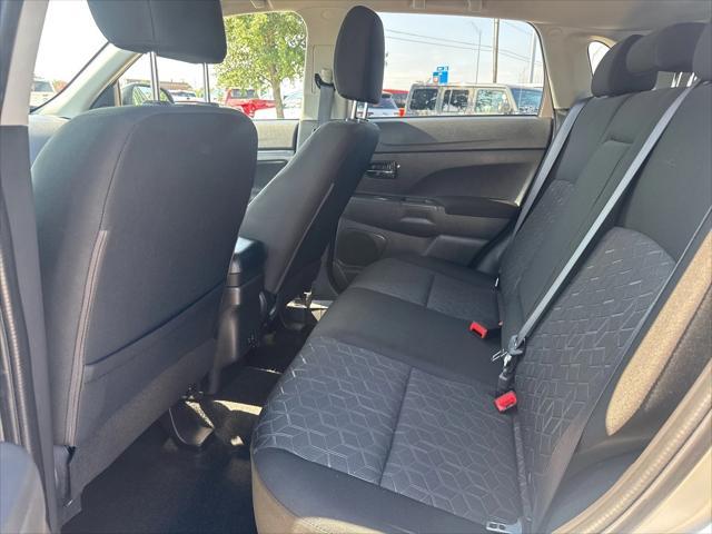 Photo of 2023 Alloy Silver Mitsubishi Outlander Sport