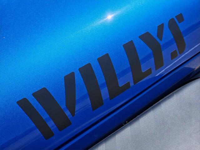 Photo of 2025 Hydro Blue Pearlcoat Jeep Wrangler