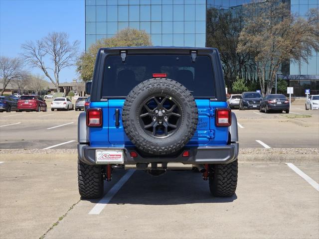 Photo of 2025 Hydro Blue Pearlcoat Jeep Wrangler