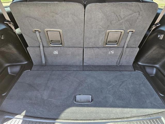 Photo of 2024 Bright White Jeep Grand Cherokee L