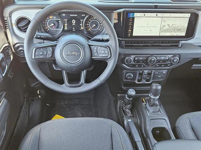 Photo of 2025 Granite Crystal Metallic Clearcoat Jeep Wrangler