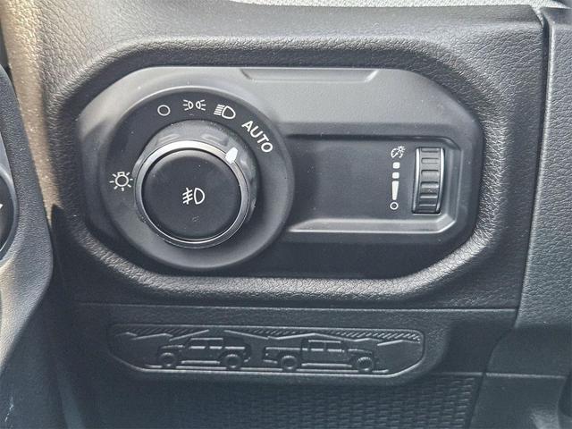 Photo of 2025 Anvil Clearcoat Jeep Wrangler