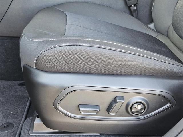 Photo of 2025 Silver Zynith Jeep Grand Cherokee