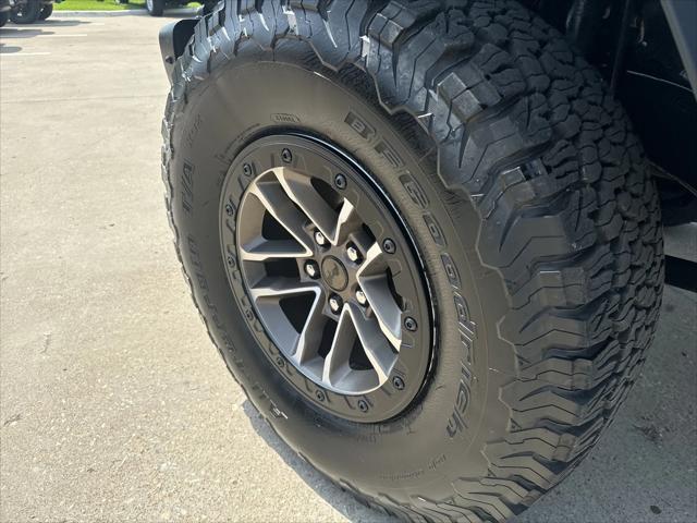 Photo of 2024 Anvil Clear Coat Jeep Wrangler