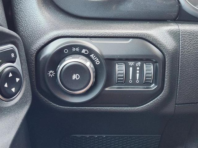 Photo of 2021 Black Clearcoat Jeep Wrangler Unlimited