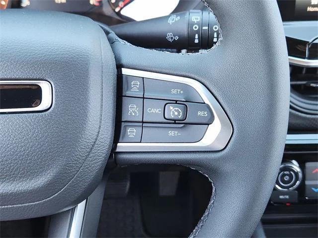 Photo of 2025 Diamond Black Crystal Pearlcoat Jeep Compass