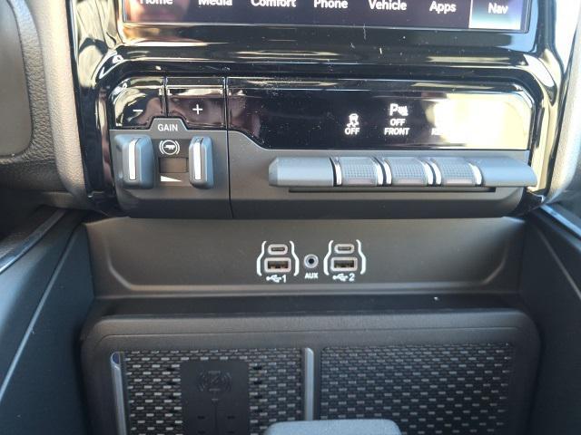 Photo of 2026 Billet Silver Metallic Clearcoat RAM 1500